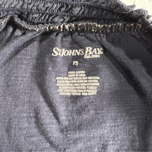 🖤 St. John’s Bay Long Sleeve Blue Floral Embroidered Pullover Blouse - Picture 7 of 7